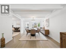 1194 QUEEN VICTORIA Avenue - 7