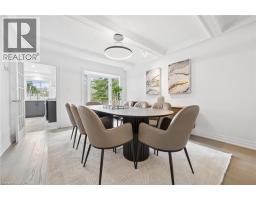 1194 QUEEN VICTORIA Avenue - 8