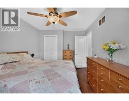 15 FULLER Drive - 24