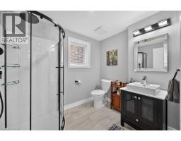 15 FULLER Drive - 37