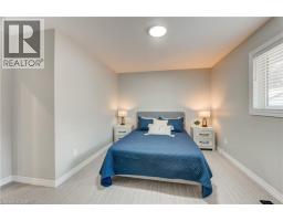 69 CLARKE Street N - 23