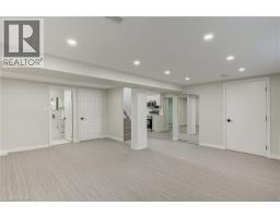 69 CLARKE Street N - 27