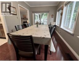 227 SILVERBIRCH Boulevard - 21