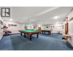 227 SILVERBIRCH Boulevard - 36