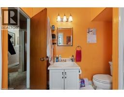2 MILL Street E - 33