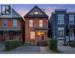19 HUNTLEY Street - 1
