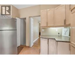 19 HUNTLEY Street - 18