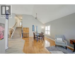 439 WOODROW Drive - 10