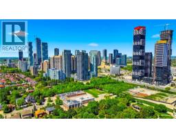 55 ELM Drive W UnitNo. 611 - 36