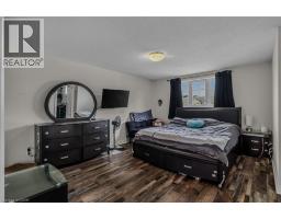 571 CHAMPLAIN Avenue - 15