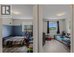 571 CHAMPLAIN Avenue - 19