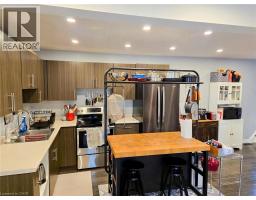 6 HEWITT Street - 5