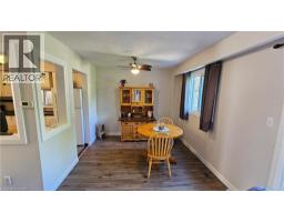 4 PARKSIDE Drive - 13