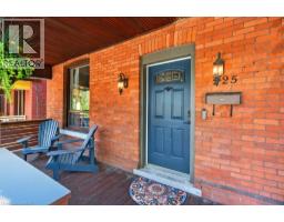 225 PROSPECT Street S - 2