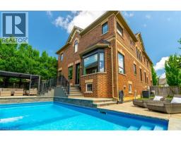 156 NISBET Boulevard - 43