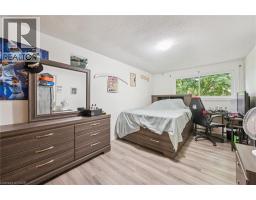 46 CEDARWOODS Crescent - 12