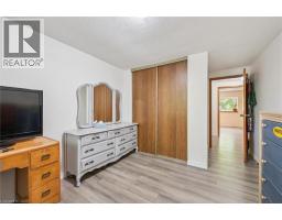 46 CEDARWOODS Crescent - 17
