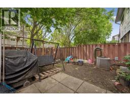 46 CEDARWOODS Crescent - 29