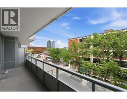 212 KING WILLIAM Street UnitNo. 418 - 15