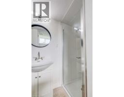 939 STRASBURG Road - 33