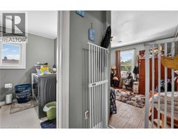317 ALDER Street W - 24