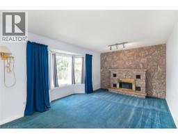 381 KERMAN Avenue - 17