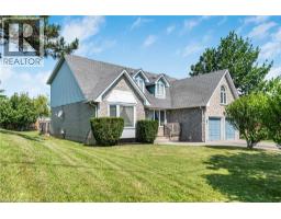 381 KERMAN Avenue - 4