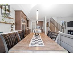 37 RIESLING Street - 11