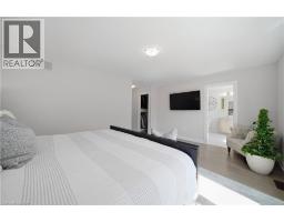 37 RIESLING Street - 30