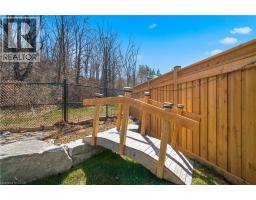 37 RIESLING Street - 40