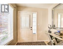 913 COPPER LEAF Crescent - 8