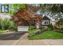 4162 SUTHERLAND Crescent - 2