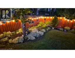 4162 SUTHERLAND Crescent - 39