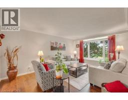4162 SUTHERLAND Crescent - 5