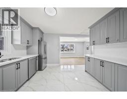 40 DONALD Street - 10