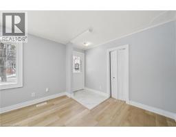40 DONALD Street - 5