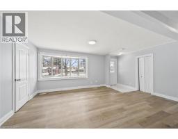40 DONALD Street - 5