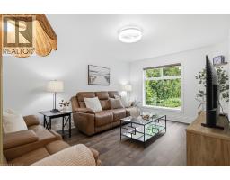 196 HARWOOD Road - 14