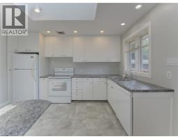 139 TRAFALGAR Avenue - 11