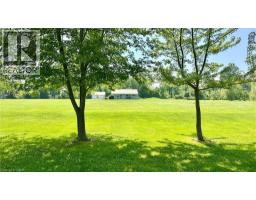 418 LAKESHORE Road - 5