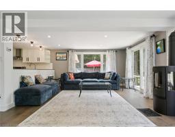 14 ASH Street - 11