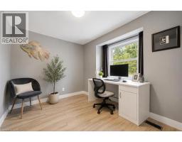 14 ASH Street - 23
