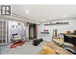 547 COCHRANE Road - 14