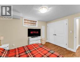 121 DALLAN Drive - 32