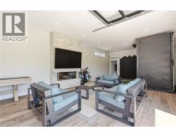 35 EMILY Street - 40