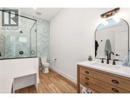 35 EMILY Street - 45