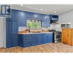 10 MONCK Street - 7