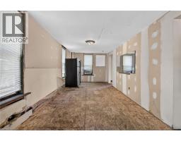 44 SIMS LOCK Road - 17