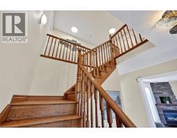 8 TALBOT Road - 24