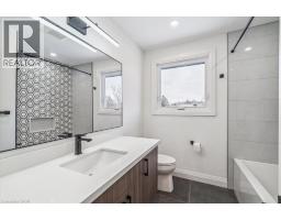 82 MARILYN Street - 28